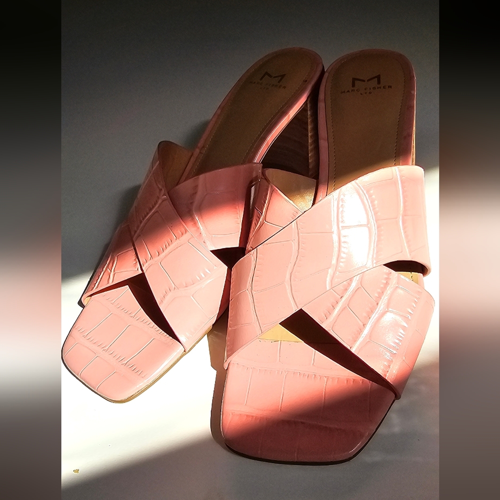 Marc Fisher Sandals